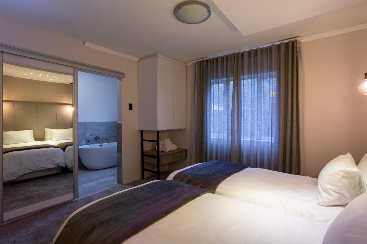 Nova Boutique Hotel, Spa And Conference Venue Port Elizabeth Exteriör bild