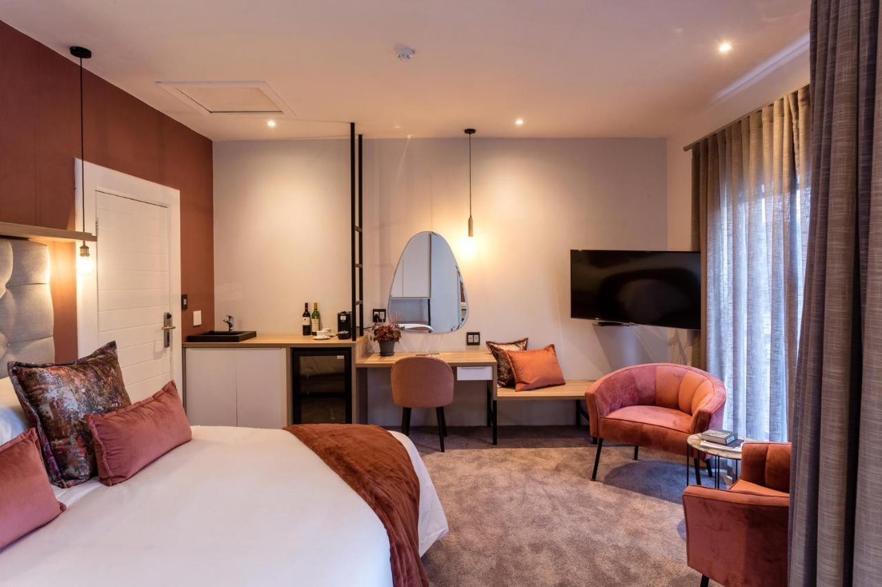 Nova Boutique Hotel, Spa And Conference Venue Port Elizabeth Exteriör bild